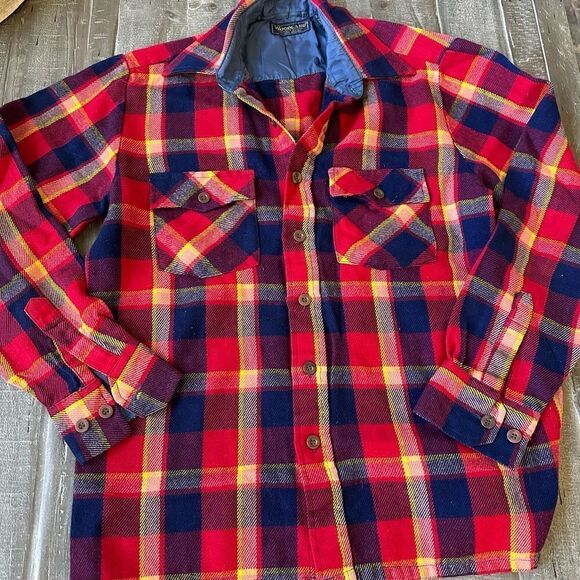 Vintage Woodland Red Button Down Shirt - Picture 4 of 4